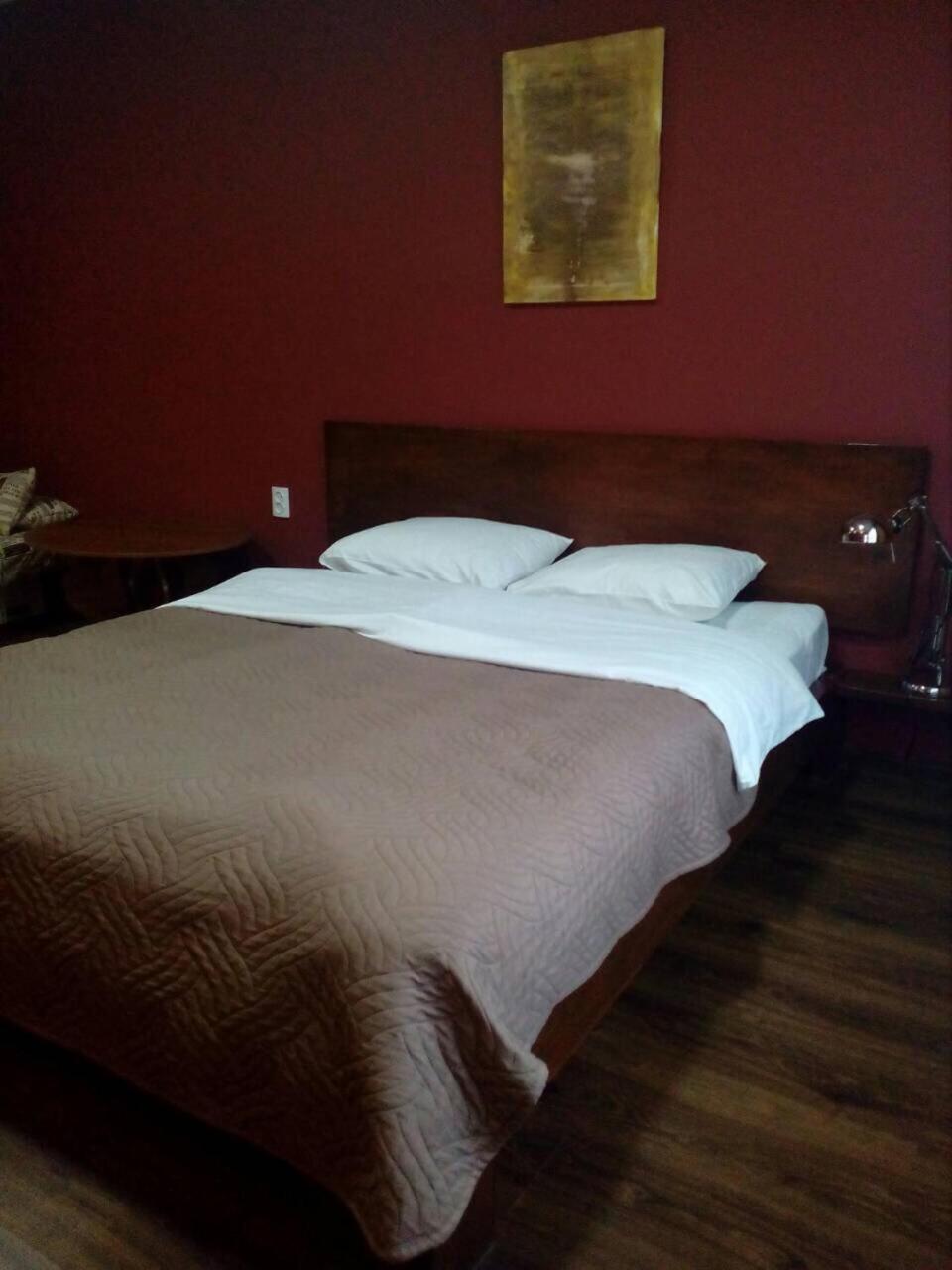 Smart Apart House Hotel Boryspil Bagian luar foto